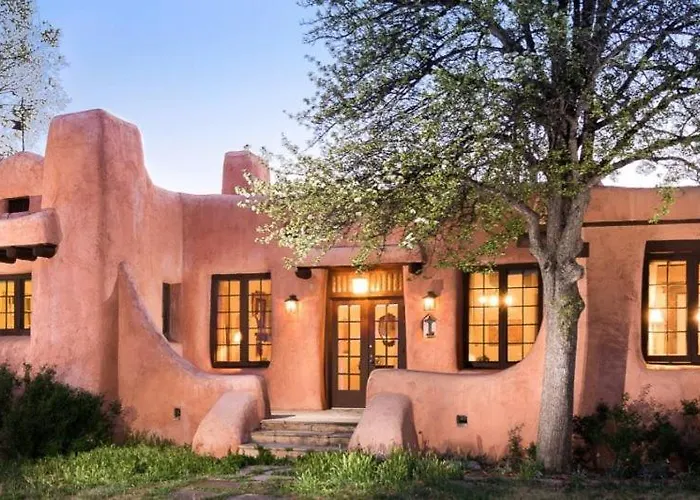 5Bd Historic Pink House