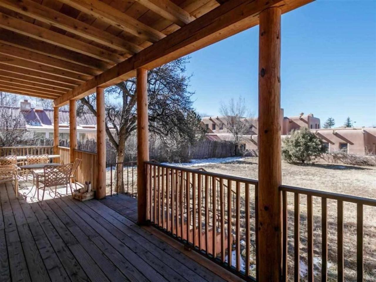 5bd Historic Pink House Santa Fe
